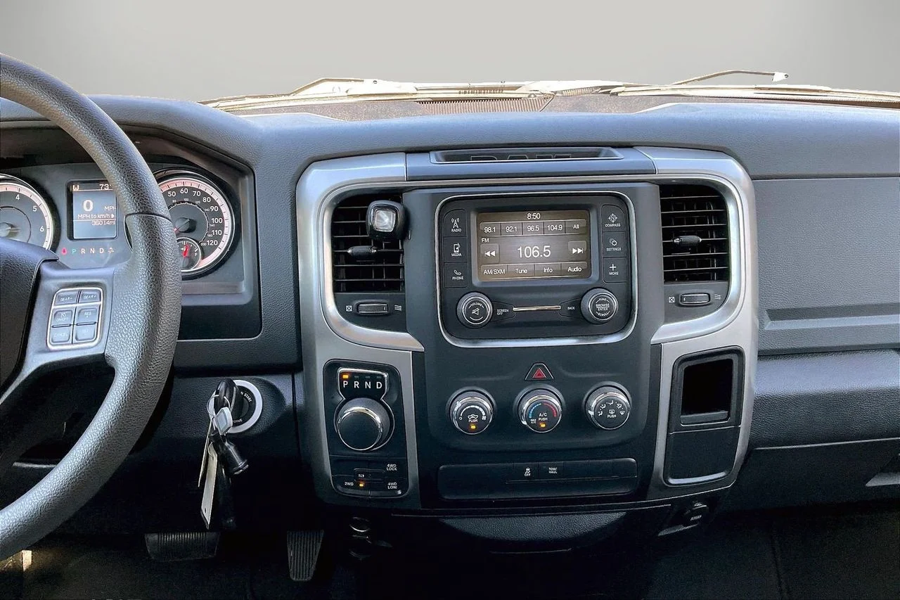 Certified Used 2018 Black Ram SLT image 13