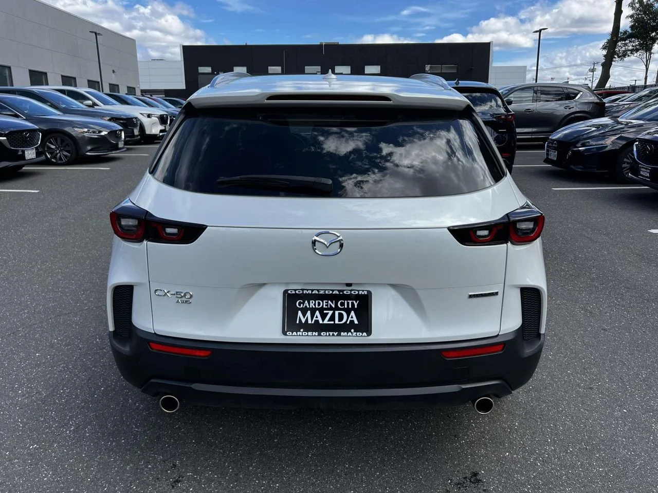 Certified Used 2024 Wind Chill Pearl Mazda 2.5 S Premium image 13