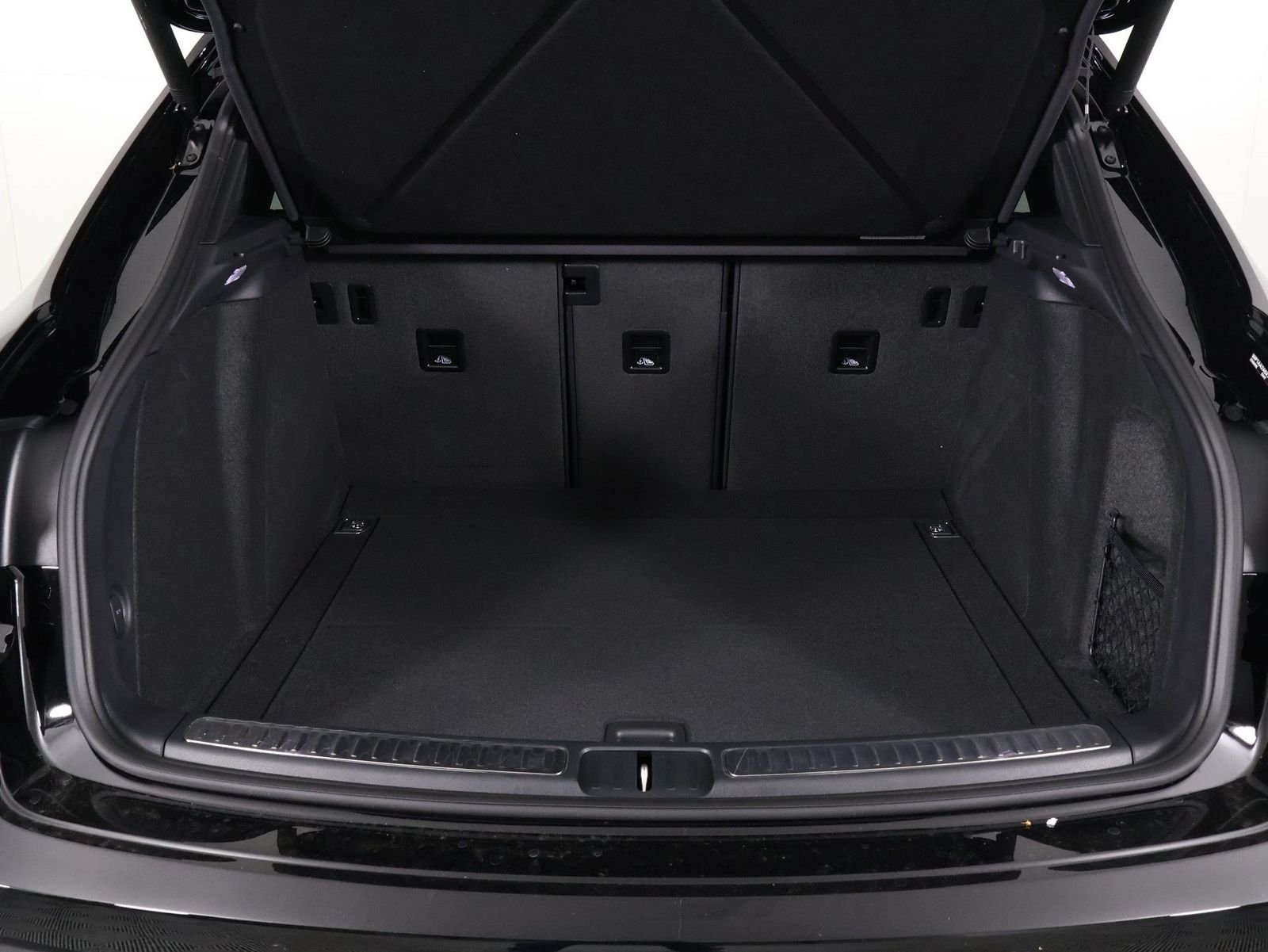 New 2026 Black Porsche  image 19