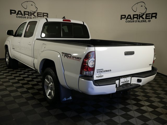 Used 2015 Super White Toyota Double Cab TRD Sport image 7