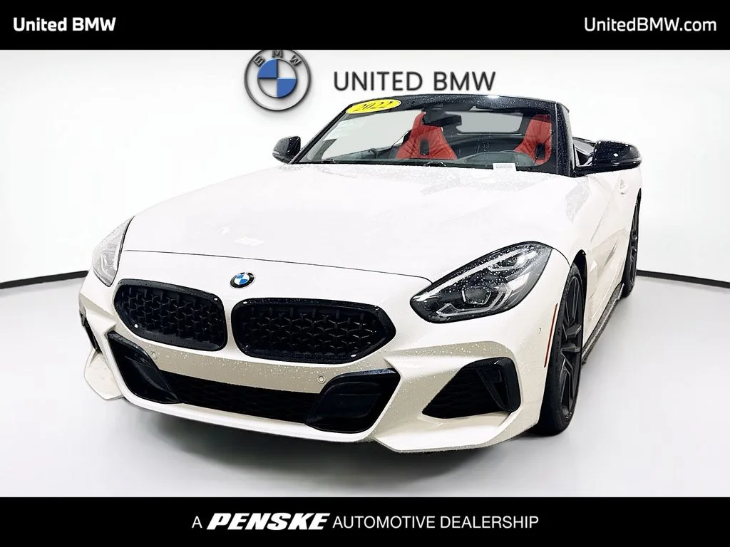 2022 BMW Z4 M40i's photo