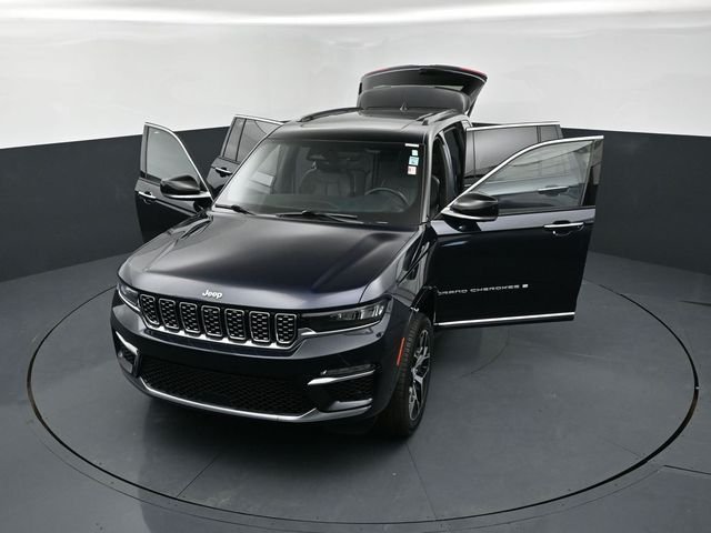Used 2024 Black Jeep Summit Reserve image 25