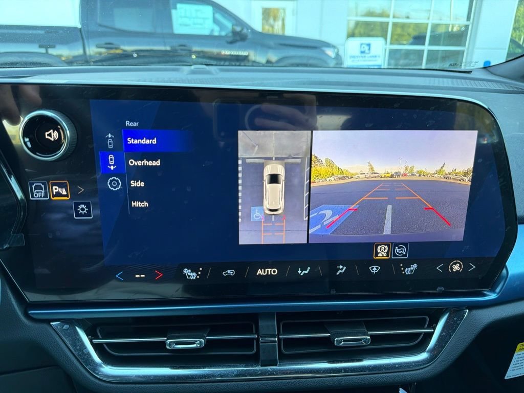 2026 Chevrolet Equinox EV 2LT - Photo 15