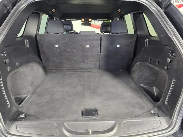 Used 2015 Black Jeep Laredo image 29