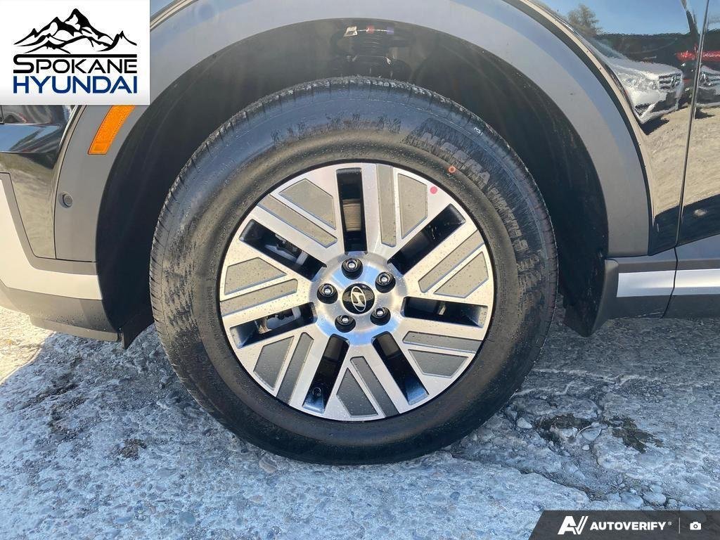 New 2026 Abyss Black Pearl Hyundai SEL Premium 7P image 9
