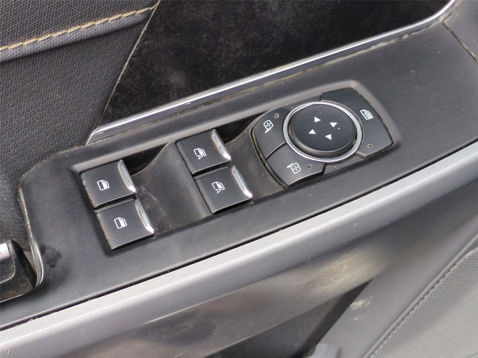 Used 2023 Oxford White Ford XL image 17