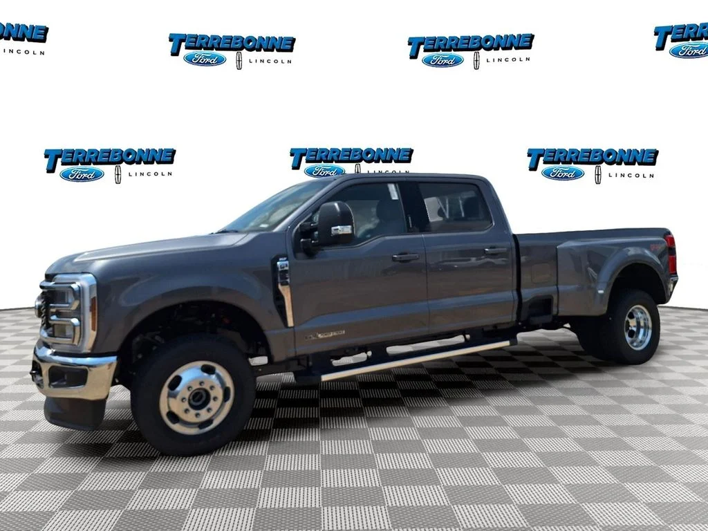 2026 Ford Super Duty F-350 XLT
