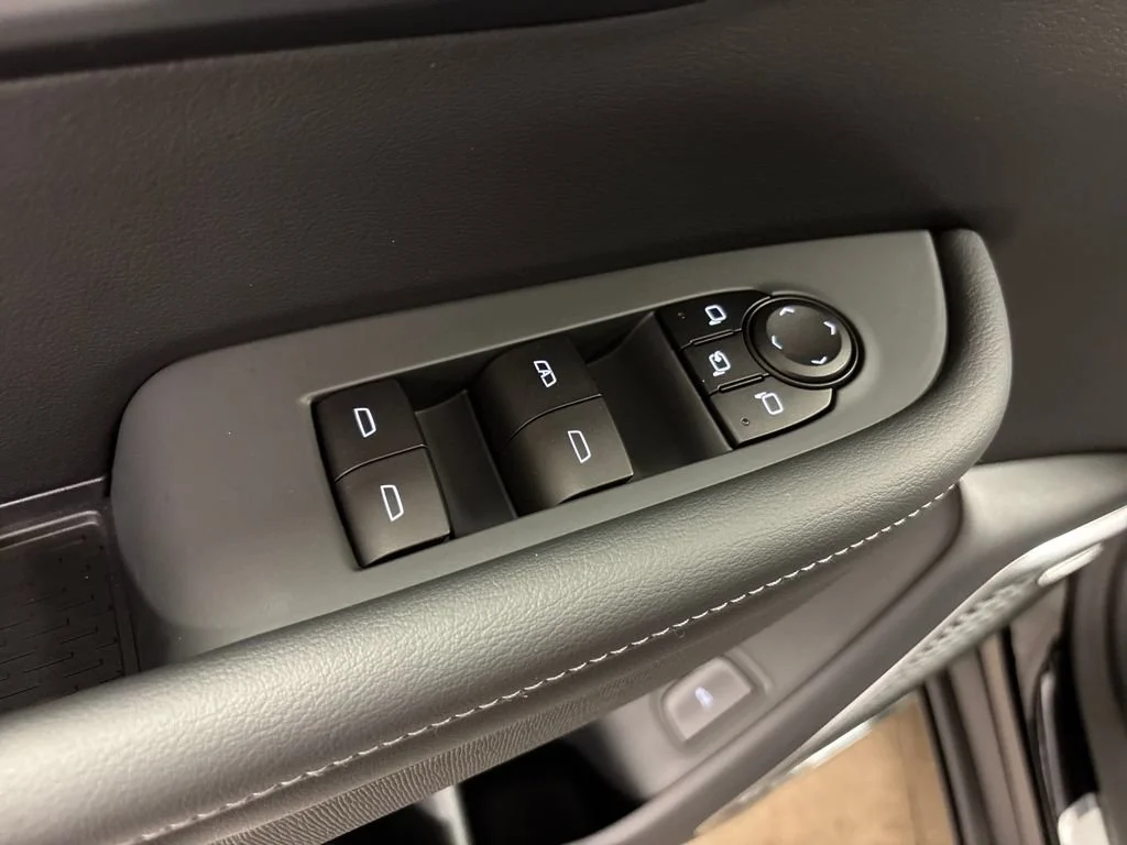 2026 Buick Enclave Preferred - Photo 24