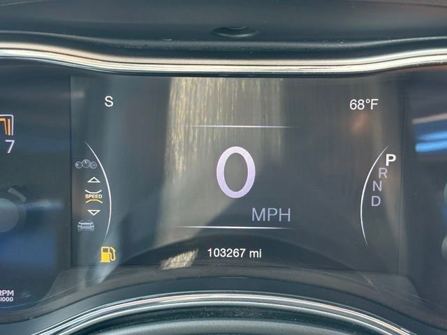 Used 2022 Black Jeep Laredo X image 41