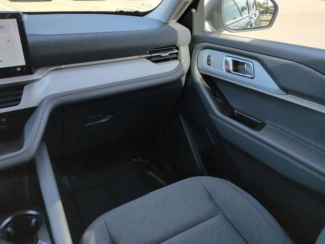 New 2026 Vapor Blue Metallic Ford Active 100A image 17