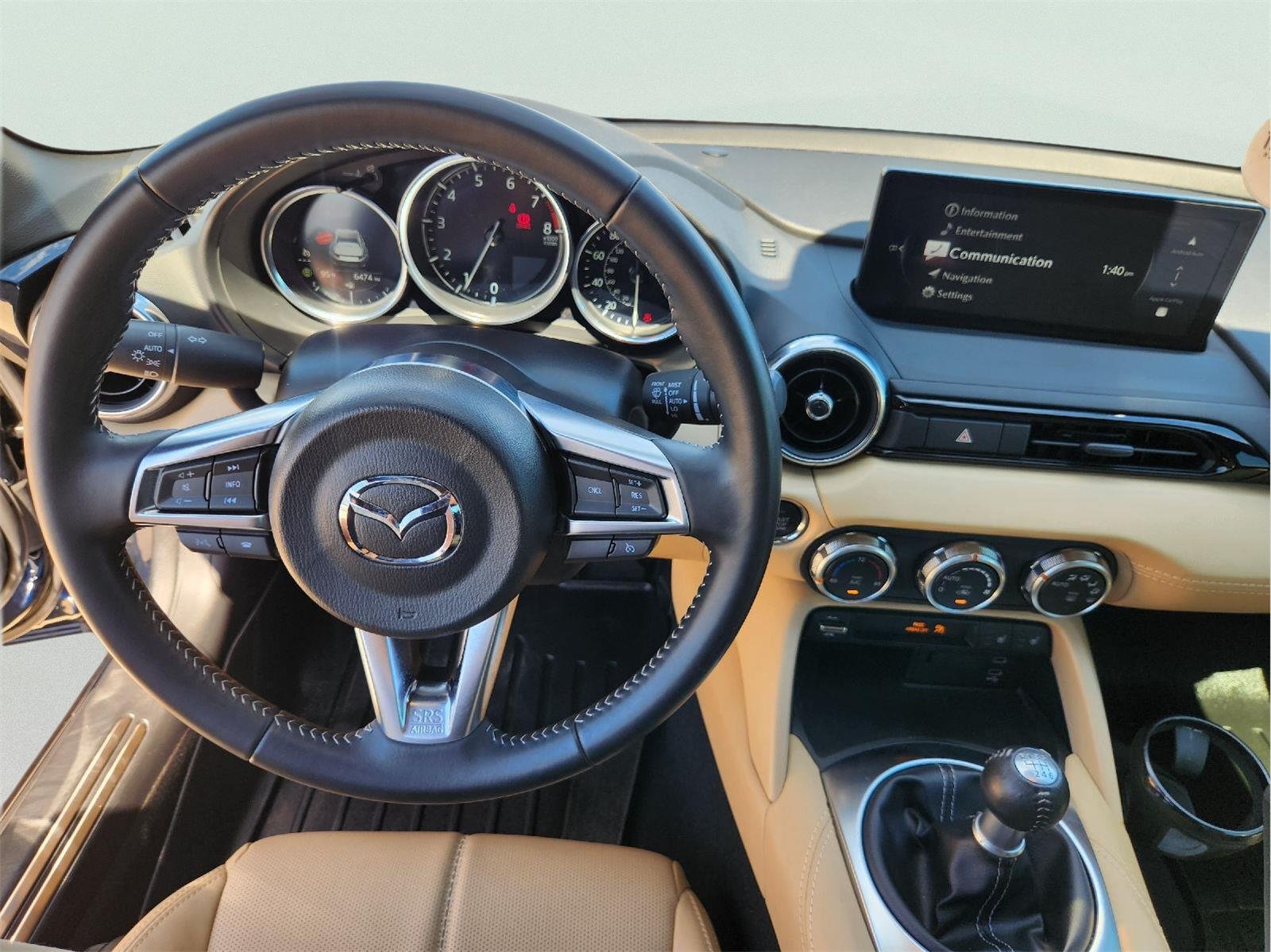 2025 Mazda MX-5 Miata RF photo 28 of 32