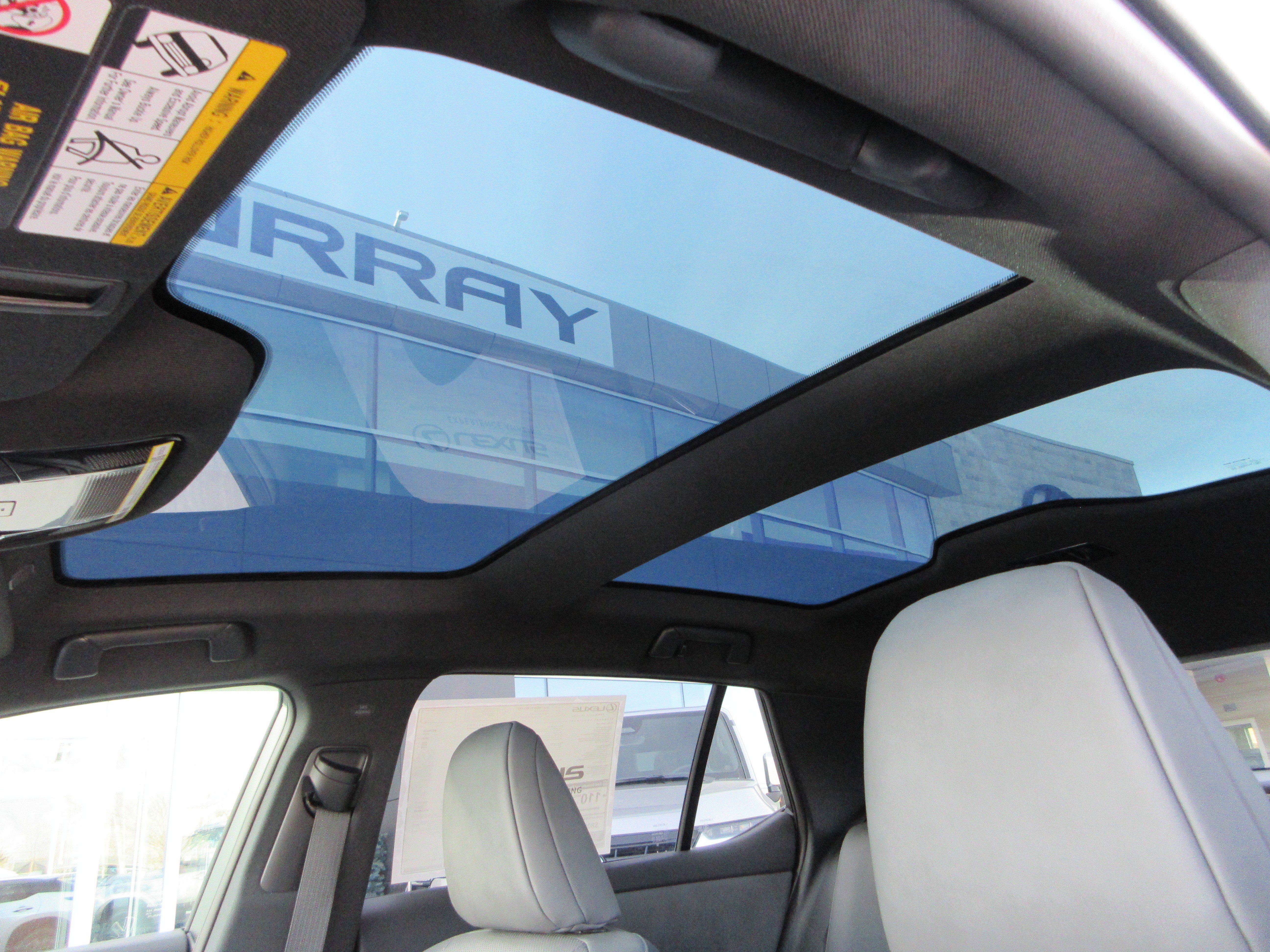 2026 Lexus RZ Premium - Photo 18