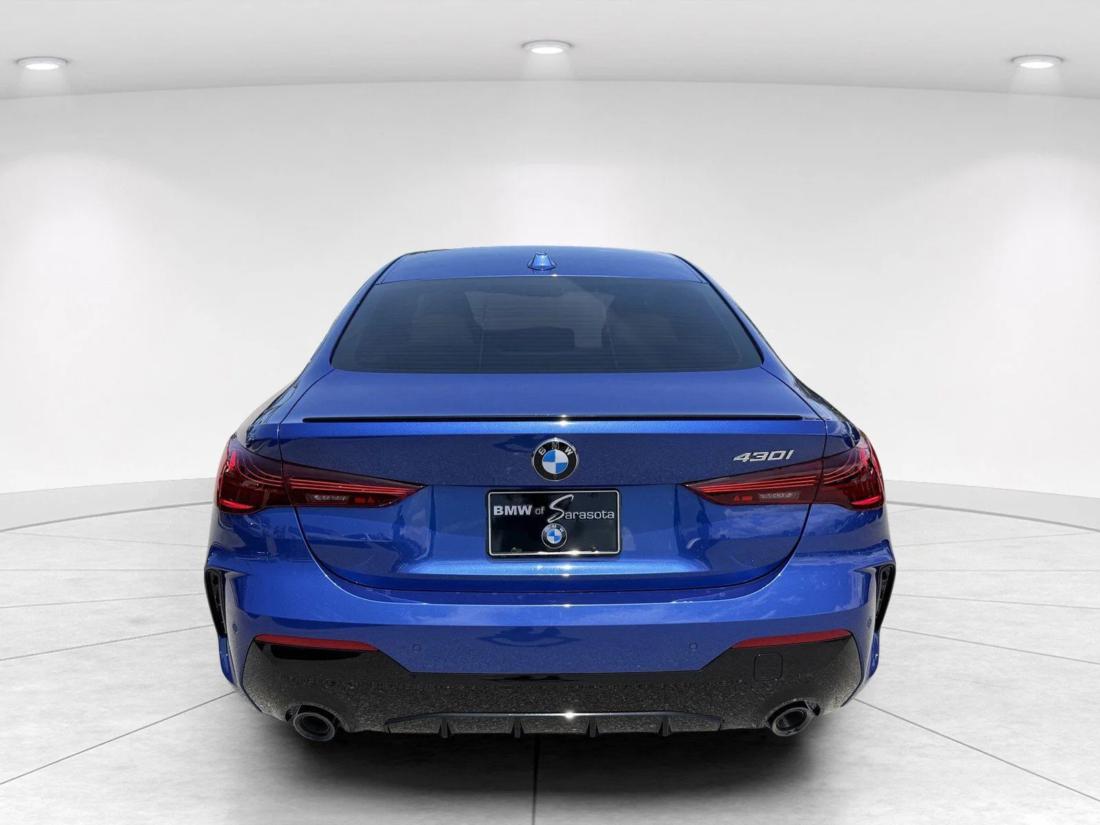 New 2027 Portimao Blue Metallic BMW 430i image 5