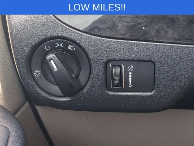 Used 2020 Blue Dodge SE image 18