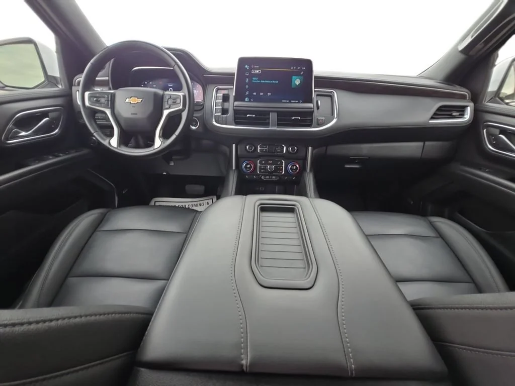 Used 2024 Summit White Chevrolet LT image 15