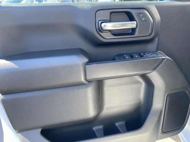 New 2024 Summit White GMC Pro image 25