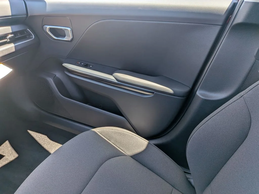 New 2026 Currant Red Kia LXS image 39