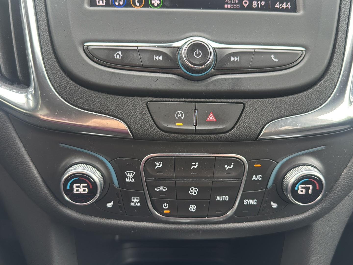 Used 2024 Summit White Chevrolet LT image 17