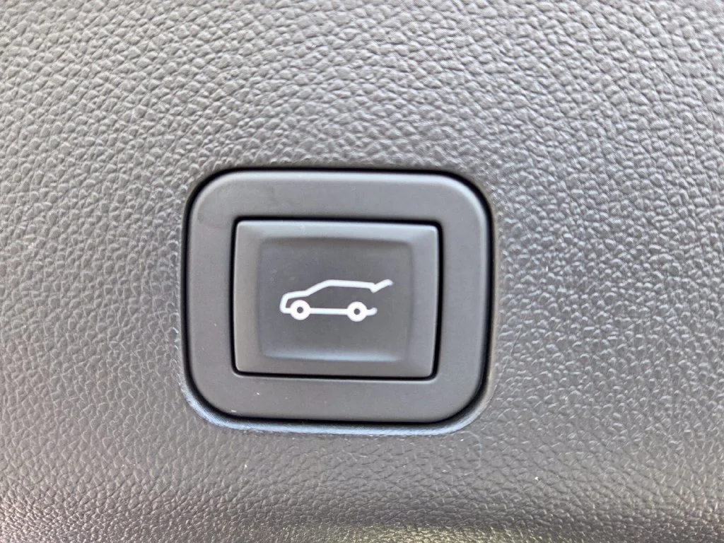 Used 2026 Volcanic Red Tintcoat GMC Denali Ultimate image 14