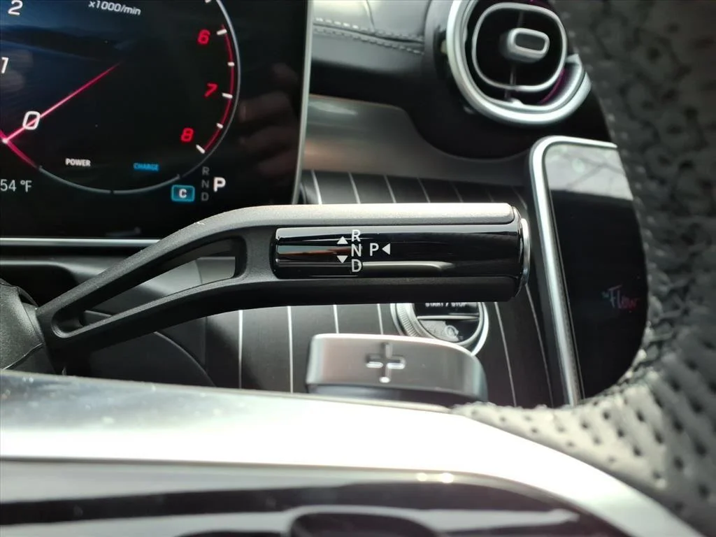 New 2025 Selenite Grey Metallic Mercedes-Benz C 300 image 18