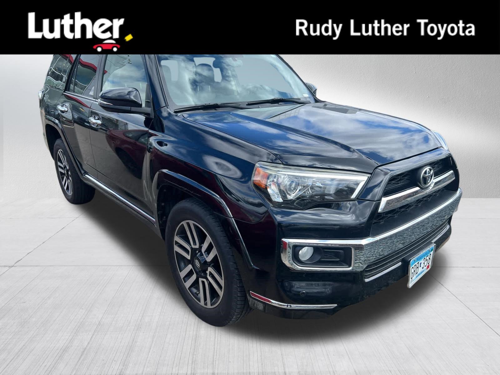 2015 Toyota 4Runner Limited 4x4 V6's photo