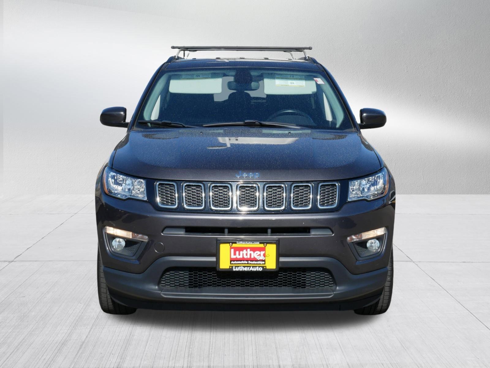 Used 2018 Jeep Compass Latitude with VIN 3C4NJDBB6JT436915 for sale in Hopkins, Minnesota
