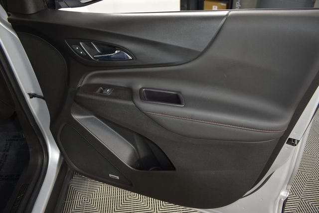 Used 2022 Silver Chevrolet RS image 17