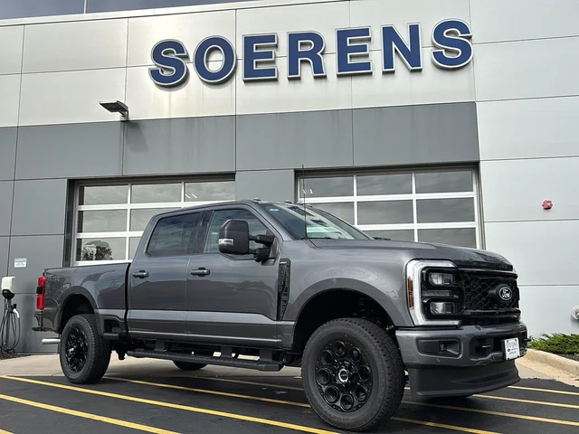 2027 Ford Super Duty F-250® Lariat®