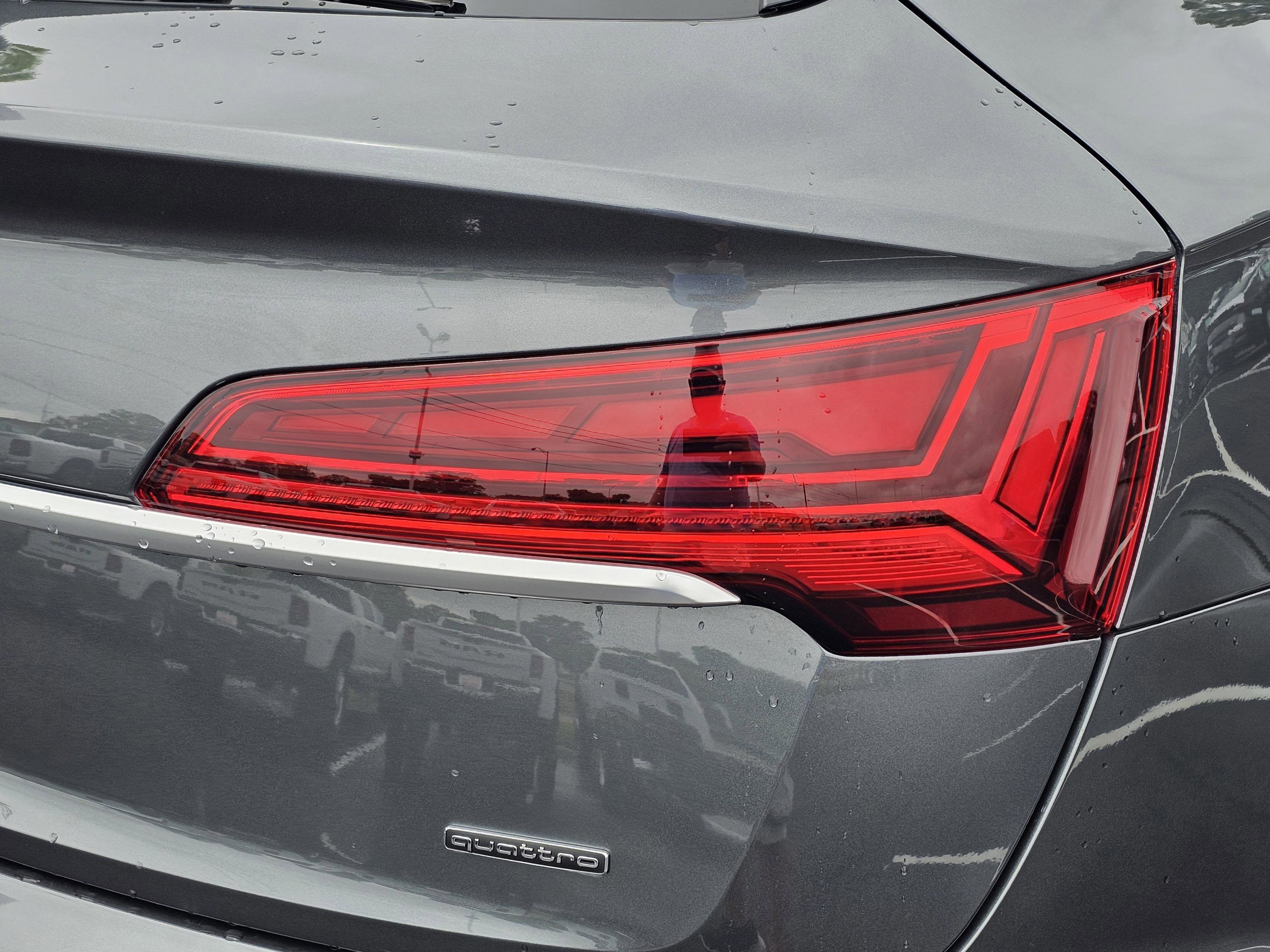 Used 2025 Daytona Gray Pearl Effect Audi S line Premium Plus image 9