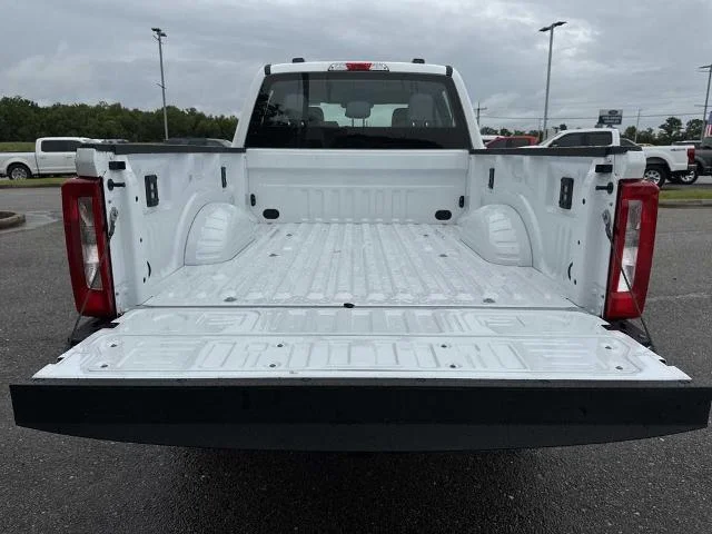 New 2026 Oxford White Ford F-250® XL image 18