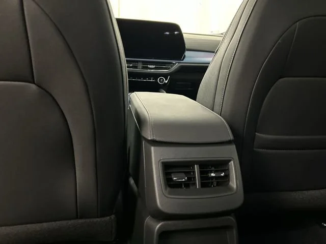 2026 Chevrolet Equinox EV 2LT - Photo 21