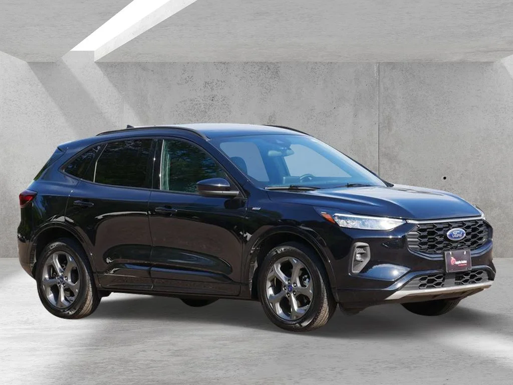 Used 2023 Black Ford ST-Line Select image 1