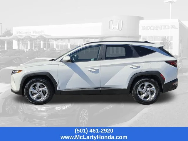 Used 2024 White Hyundai SEL image 2