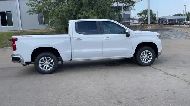 2026 Chevrolet Silverado 1500 LT - Photo 9