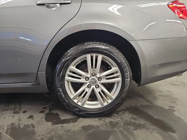 Used 2012 Gray INFINITI X image 31