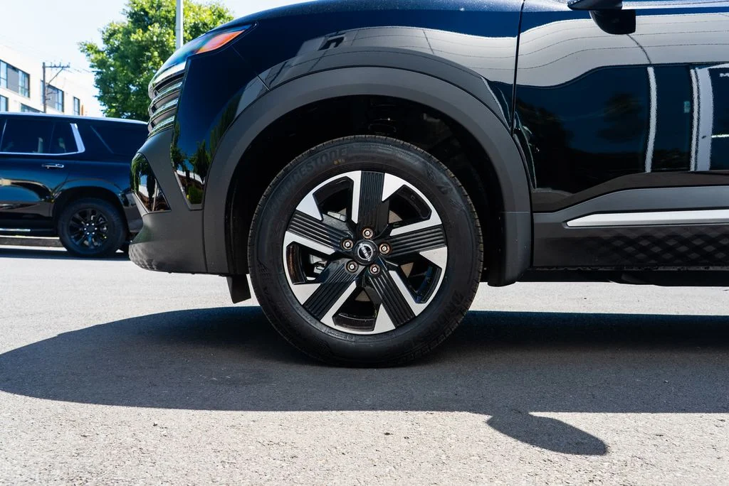 New 2026 Super Black Nissan SV image 7