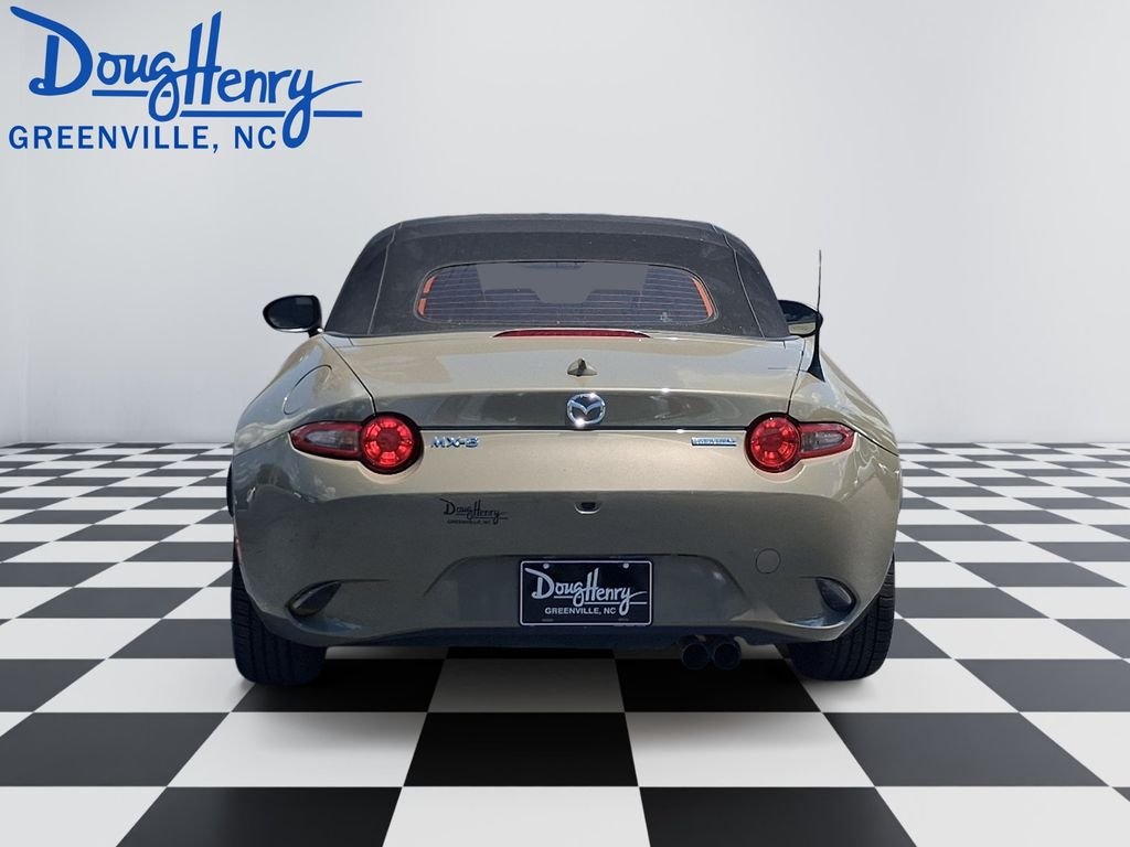 Used 2023 Beige Mazda Grand Touring image 4