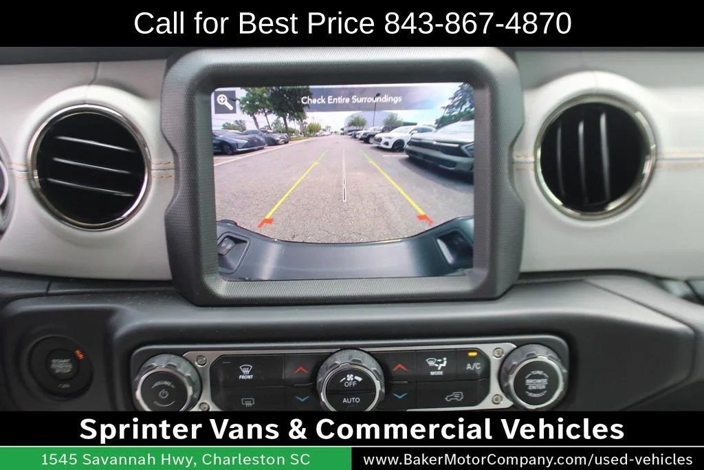 Used 2021 Black Clearcoat Jeep Overland image 9