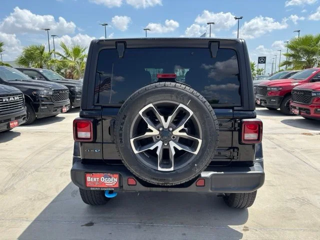 Used 2024 Black Jeep Sport S 4xe image 5