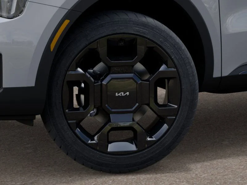 New 2026 Wolf Gray Kia X-Line EX image 9