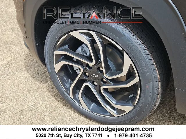 New 2026 Mosaic Black Metallic Chevrolet RS image 8