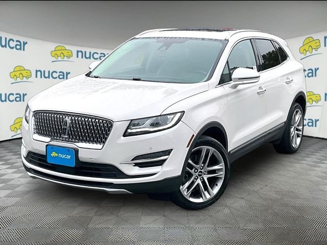 Used 2019 White Lincoln Reserve image 12