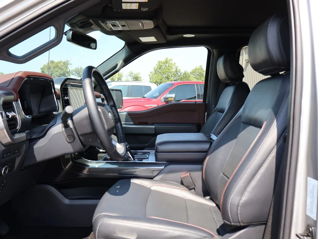 Used 2022 Silver Ford Lariat image 21