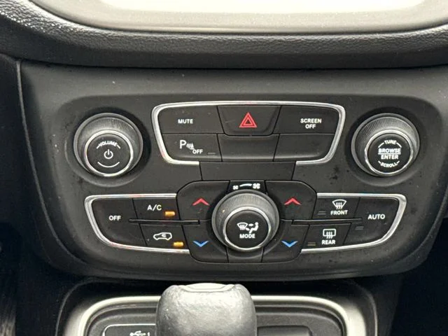 Used 2019 Red Jeep High Altitude image 20