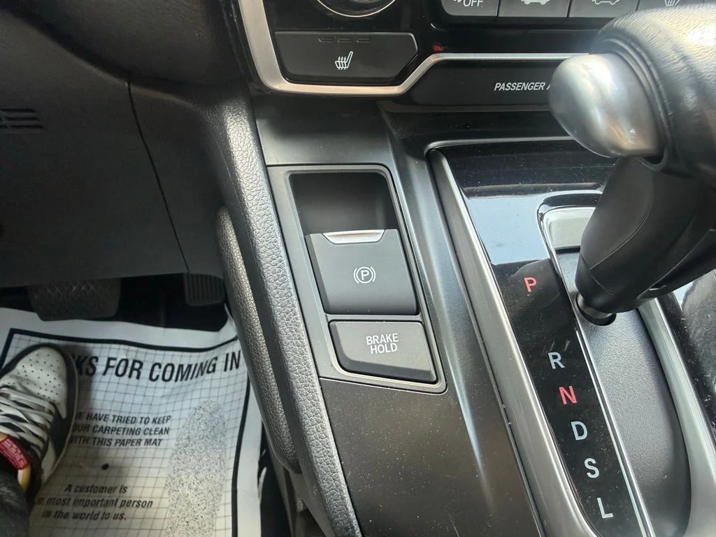 Certified Used 2020 White Honda Touring image 20