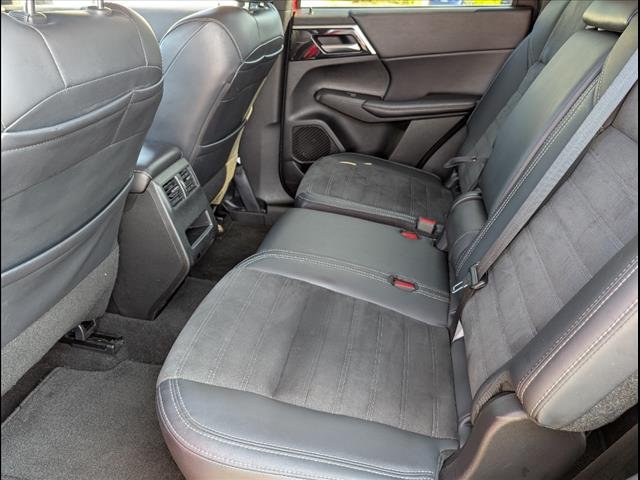 2024 Mitsubishi Outlander SE - Photo 10