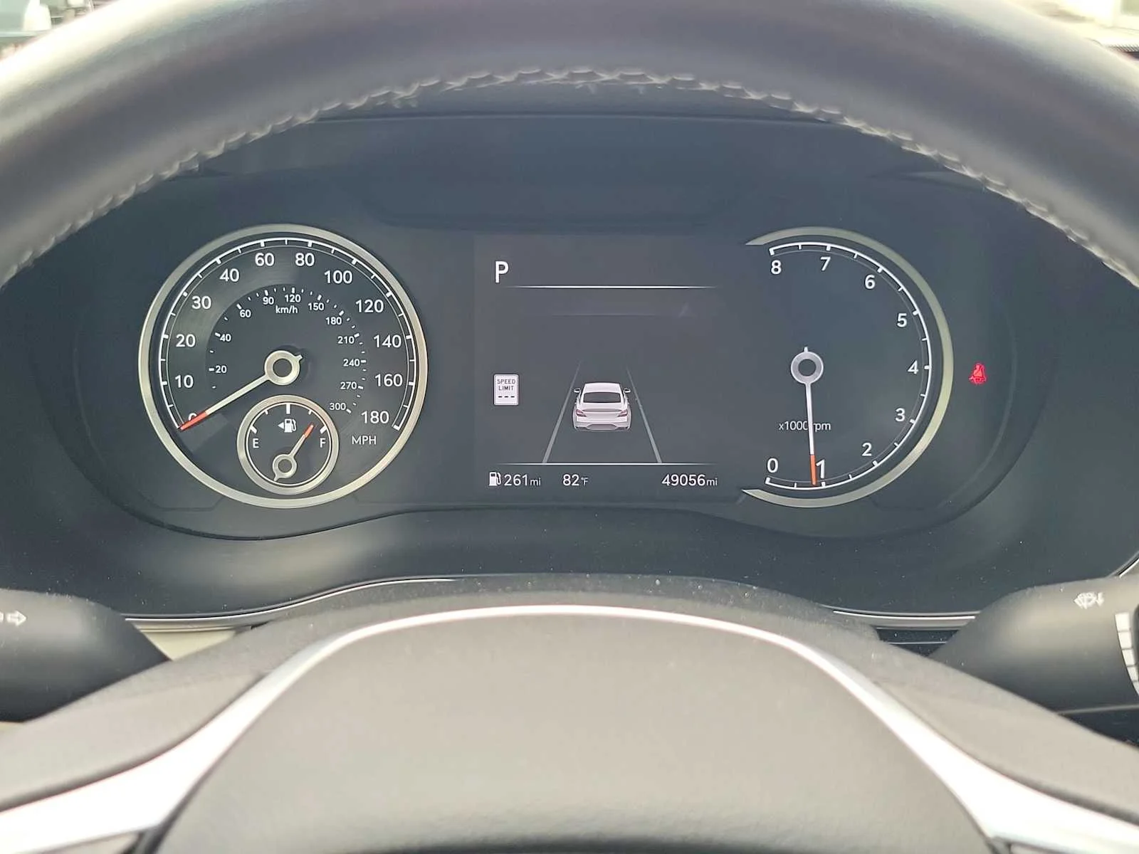 Used 2024 Silver Genesis 2.5T image 22