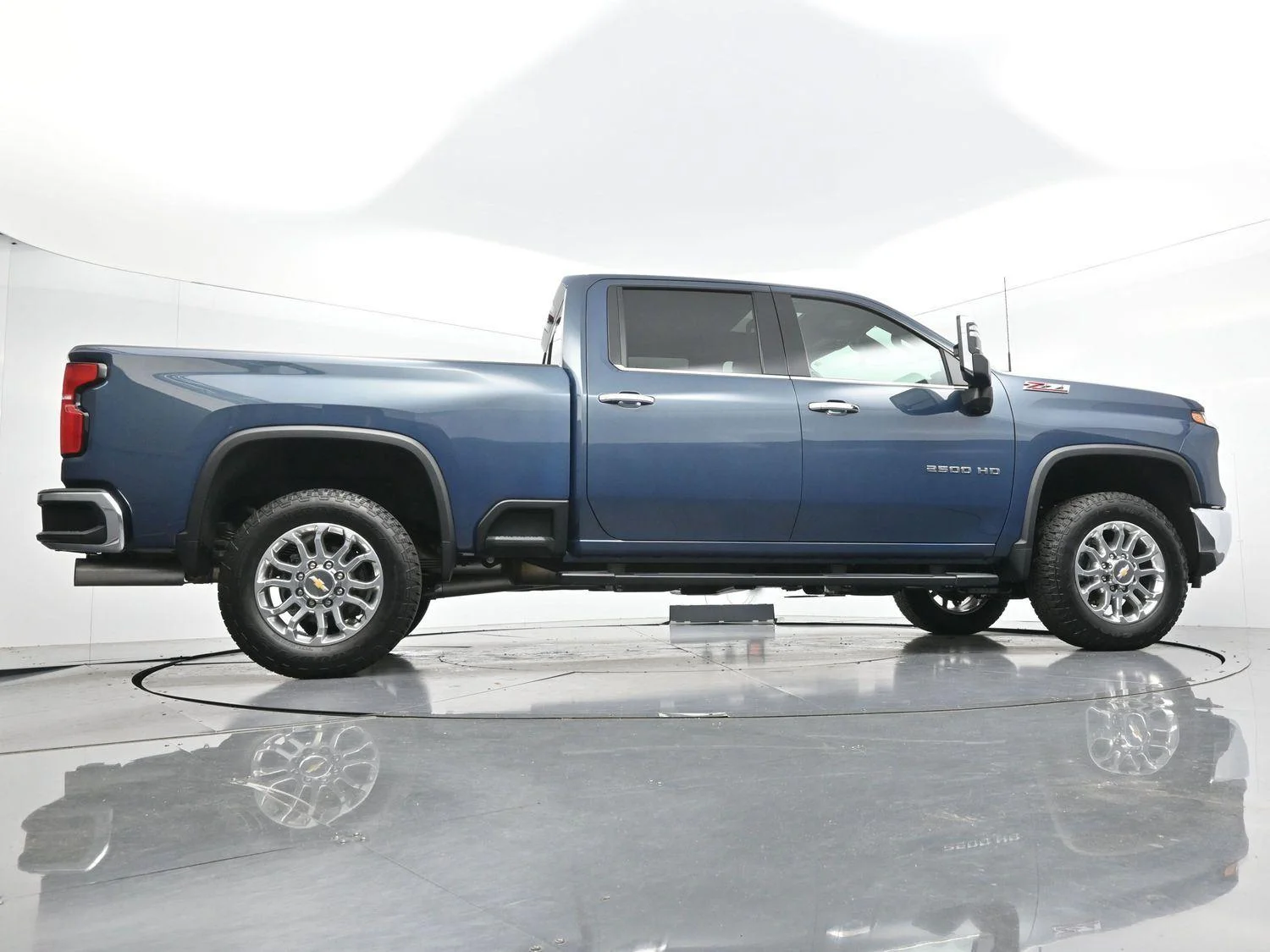 Used 2025 Lakeshore Blue Metallic Chevrolet LTZ image 51