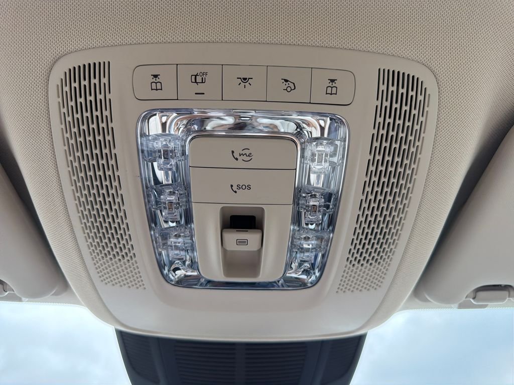 Certified Used 2024 Polar White Mercedes-Benz GLE 450 image 25