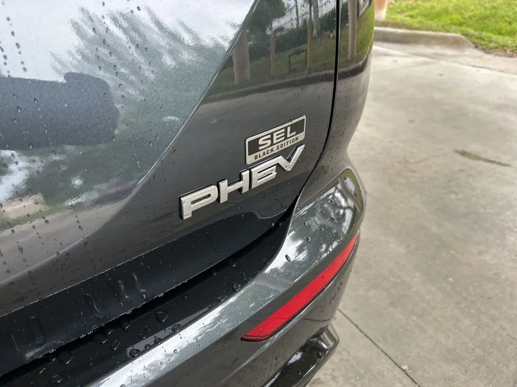 2025 Mitsubishi Outlander Plug-in Hybrid SEL Black Edition - Photo 22